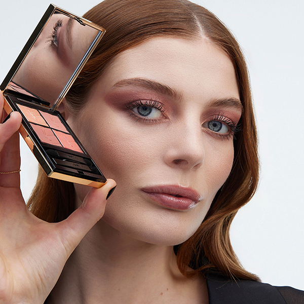 クチュール ミニ クラッチ / イヴ・サンローラン(パウダーアイシャドウ