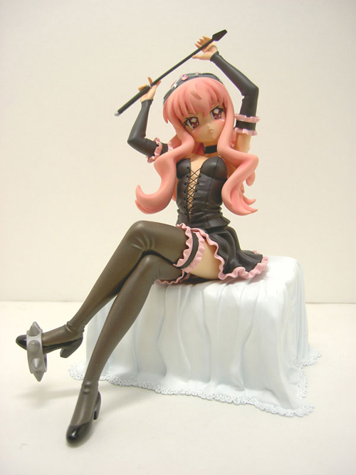 1/8 ゼロの使い魔 フィギュア ルイズ [ゼロの使い魔] | 公式