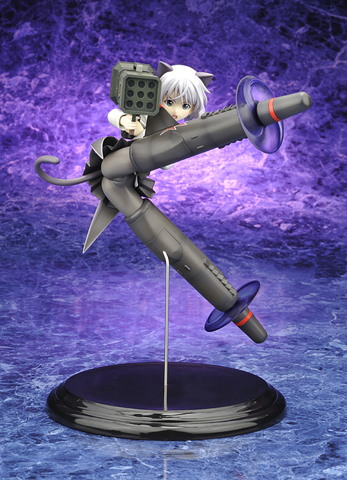 1/8 PVC塗装済み完成品 サーニャ・V・リトヴャク [ストライク