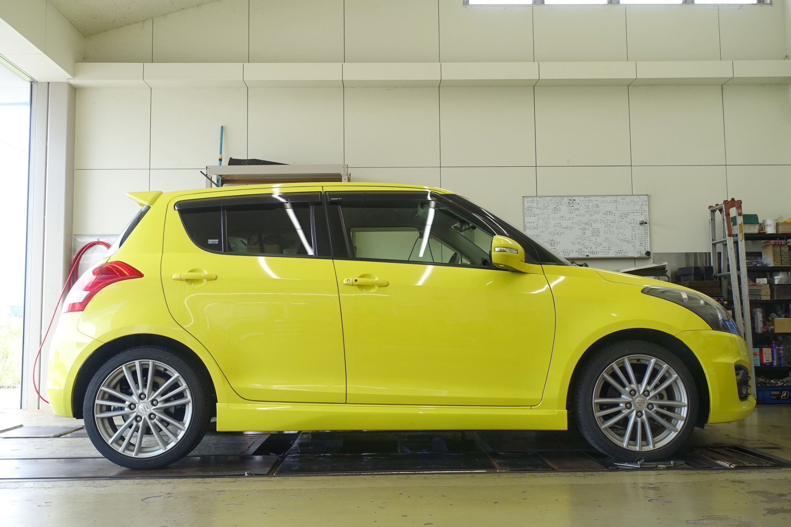 オーナーの絶妙なカラーコーディネートに心を奪われました！スズキ