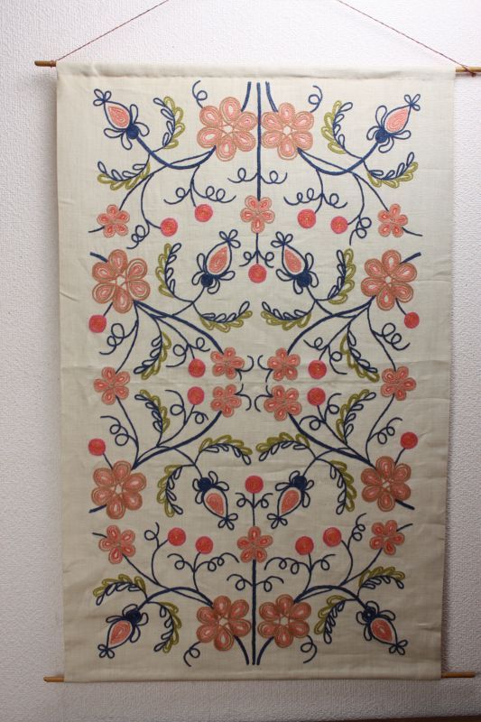 北欧刺繍 タペストリー/フラワー 北欧雑貨と北欧手工芸coco varie