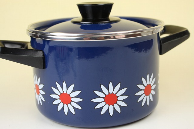 北欧レトロデザイン 両手鍋 - 北欧雑貨と北欧食器の通販サイト| 北欧