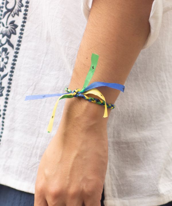 ボンフィンミサンガ(YELLOW): 『チャイハネ』公式通販