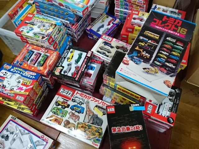 ミニカー買取実績】静岡県浜松市より トミカ ギフトセット 他 ミニカー