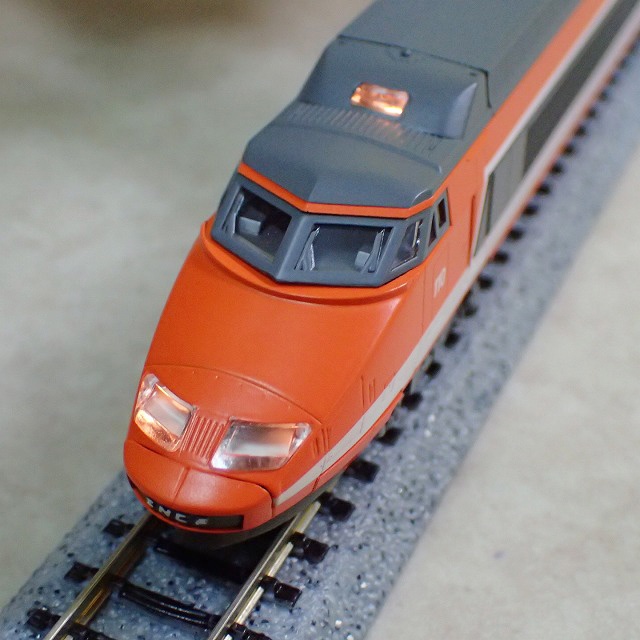 宅配】群馬県伊勢崎市の鉄道模型買取実績｜KATO・Nゲージ TGV基本