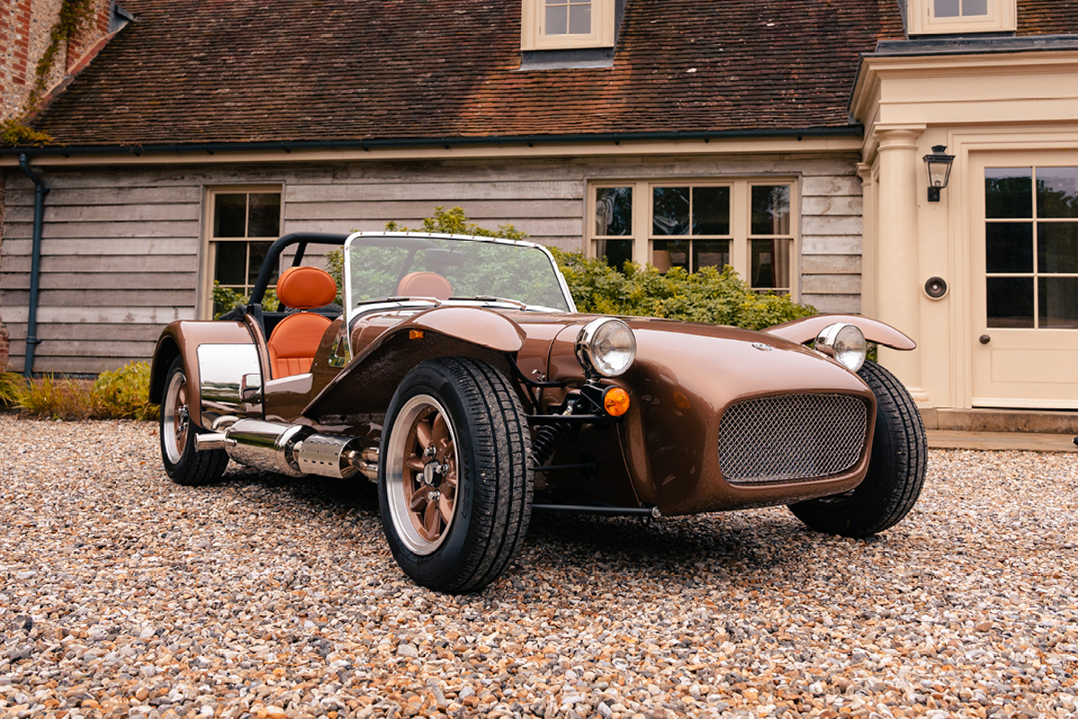 復活したケータハムのヘリテージレンジ“スーパーセブン”はフォード製