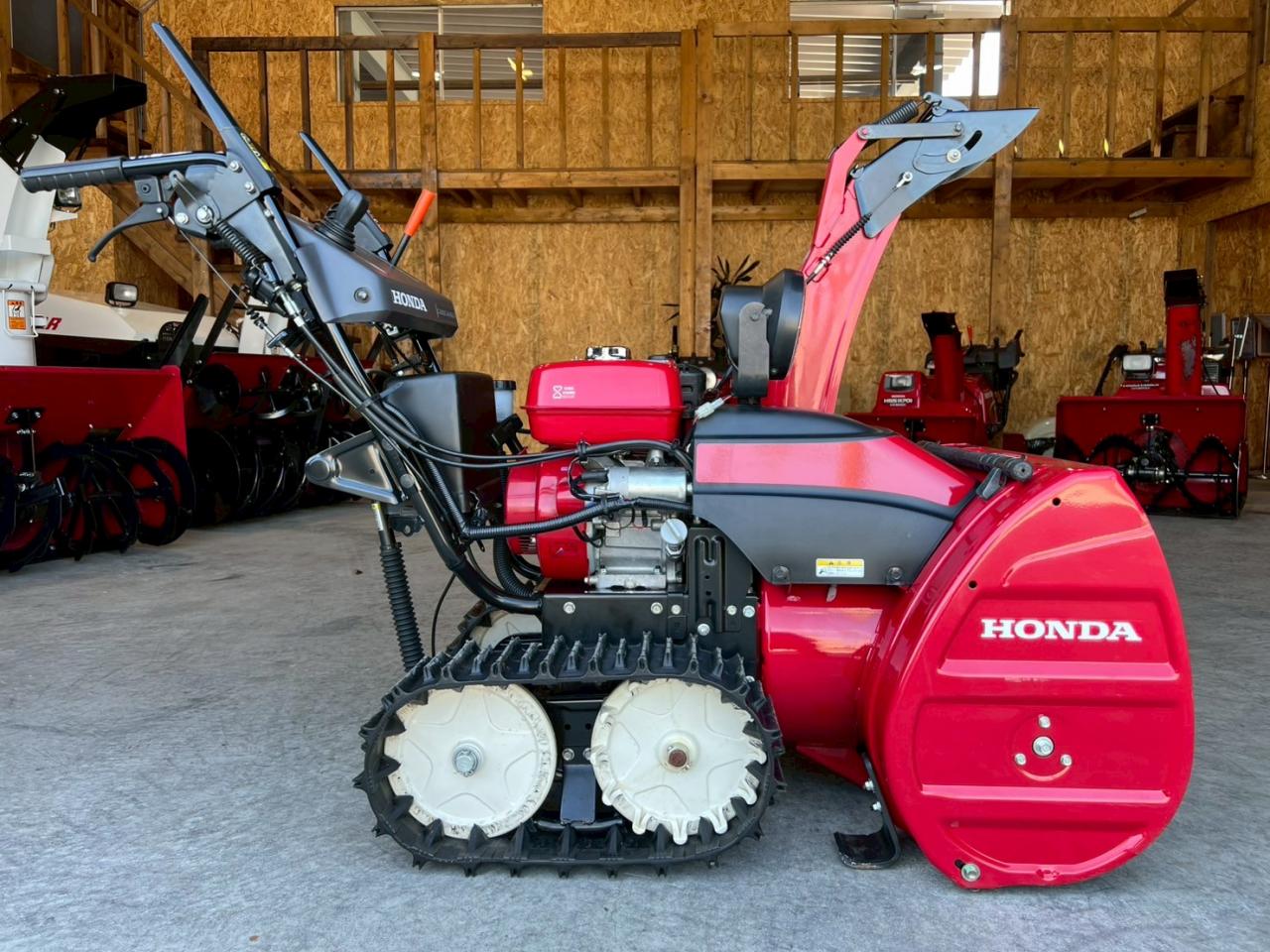 除雪機 お手頃現状販売！ホンダ HSS760n（JX）クロスオーガー！｜除雪