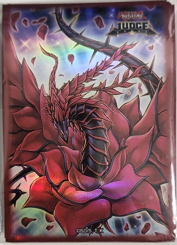 遊戯王公式スリーブ【海外公式】ブラック・ローズ・ドラゴン JUDGE 約