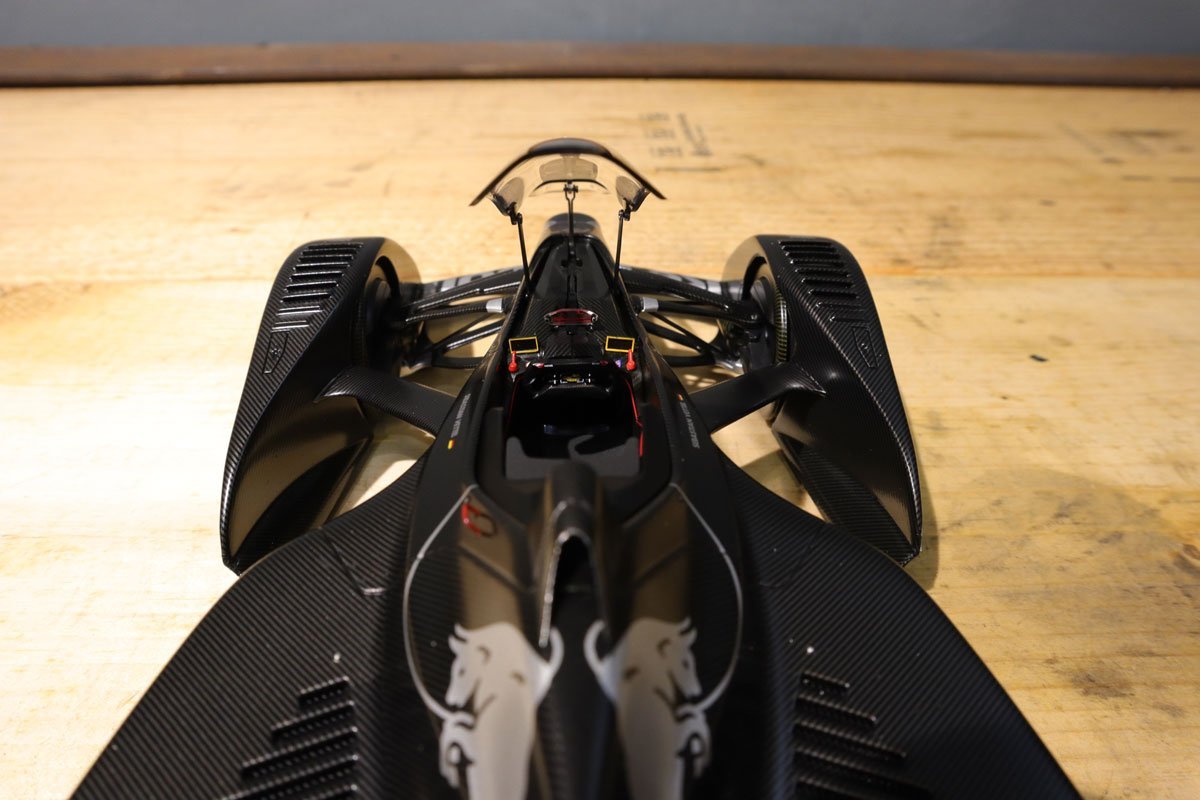 Red Bull X2010 Carbon Prototype - 1:18 Scale By Autoart Signature