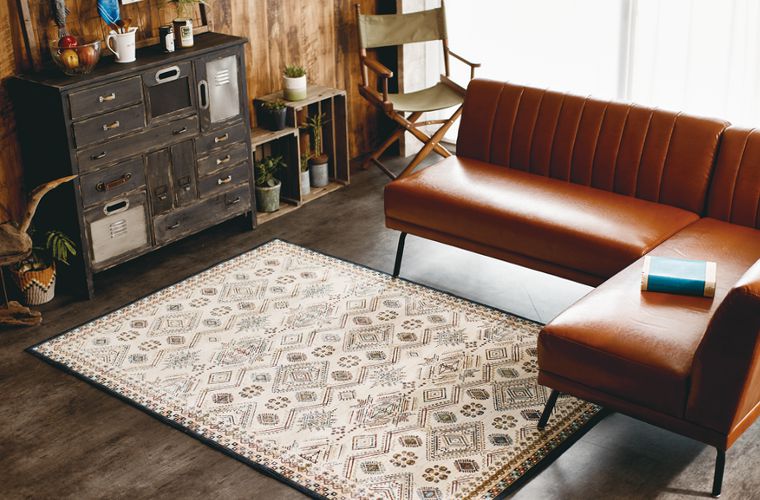 おしゃれなキリム調デザイン！レトロなベルギー産ラグ『NOMAD/ノマド