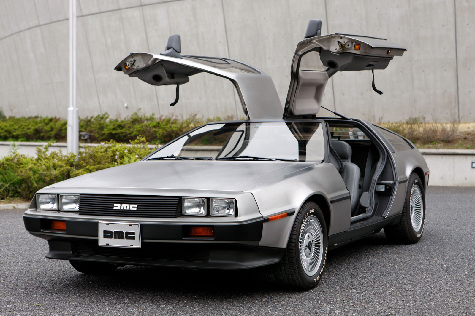 バック・トゥ・ザ・フューチャー×デロリアン - CARZY MAG