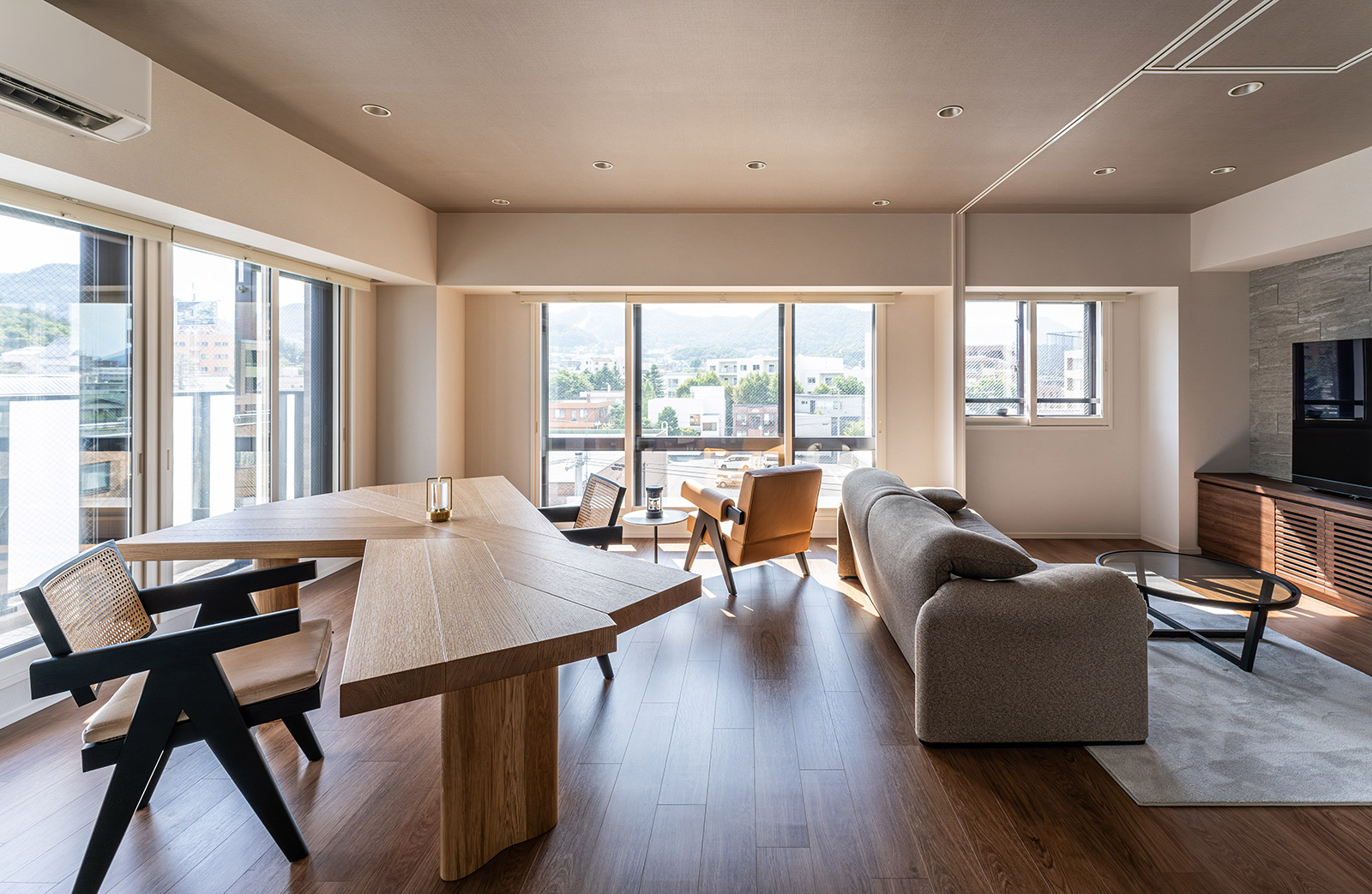 札幌市 T様邸 - 納品事例 | カッシーナ・イクスシー