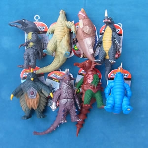 ウルトラマングッズ 『ウルトラ怪獣500』13～27｜カフェメロディ