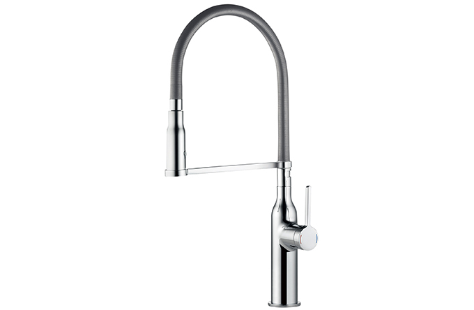 KWCのキッチン用水栓Sinを使ったアーバンなキッチン_gallery163