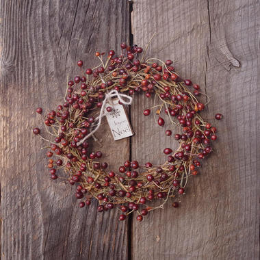 rosehips_wreath19xmas5-1.jpg