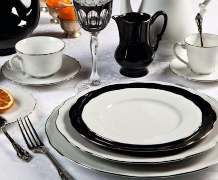 Title: Philippe Deshoulieres – Exquisite French Porcelain Dinnerware