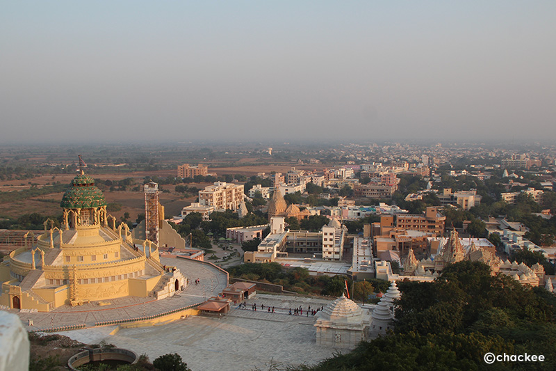 ジャイナ教聖地『シャトルンジャヤ山』巡礼登山 | インド グジャラート
