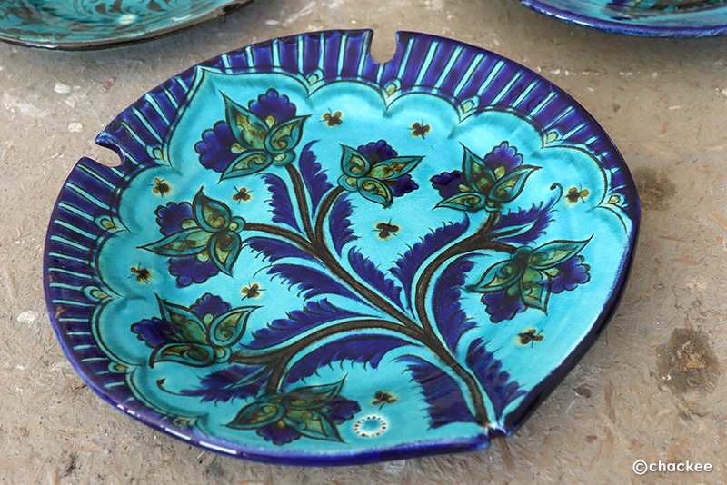 青い陶芸の里『リシタン』 | ウズベキスタン テキスタイルの旅