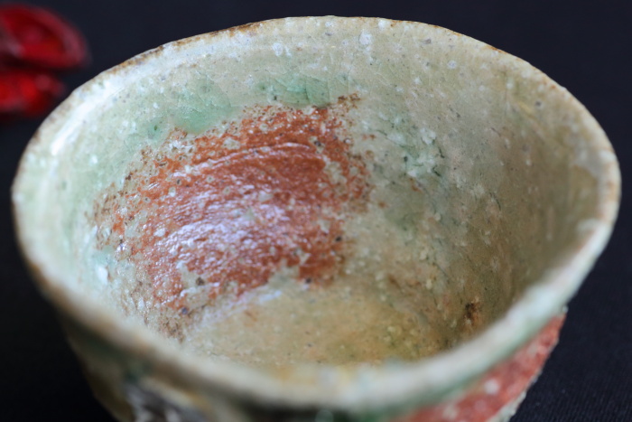 古谷和也 信楽ぐい吞み 穴窯焼成 作家もの酒器 酒杯 酒呑 桐箱