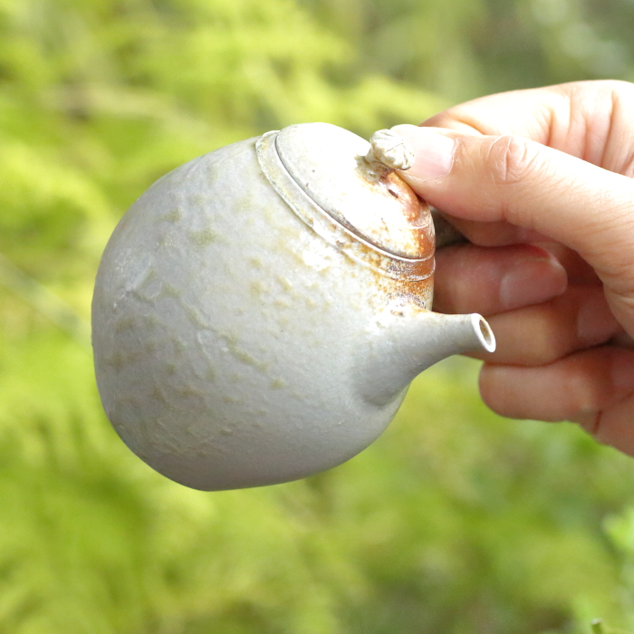 小西洋平 常滑焼横手急須 印籠蓋 穴窯焼成茶器 満容量220ml 名匠の