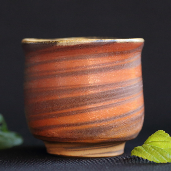 蔵出し品 備前焼 県無形文化財 松井與行 壺(花器、壷)｜売買された