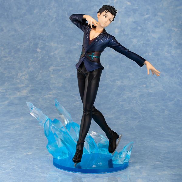 ユーリ!!! on ICE」 特集｜キャラアニ.com