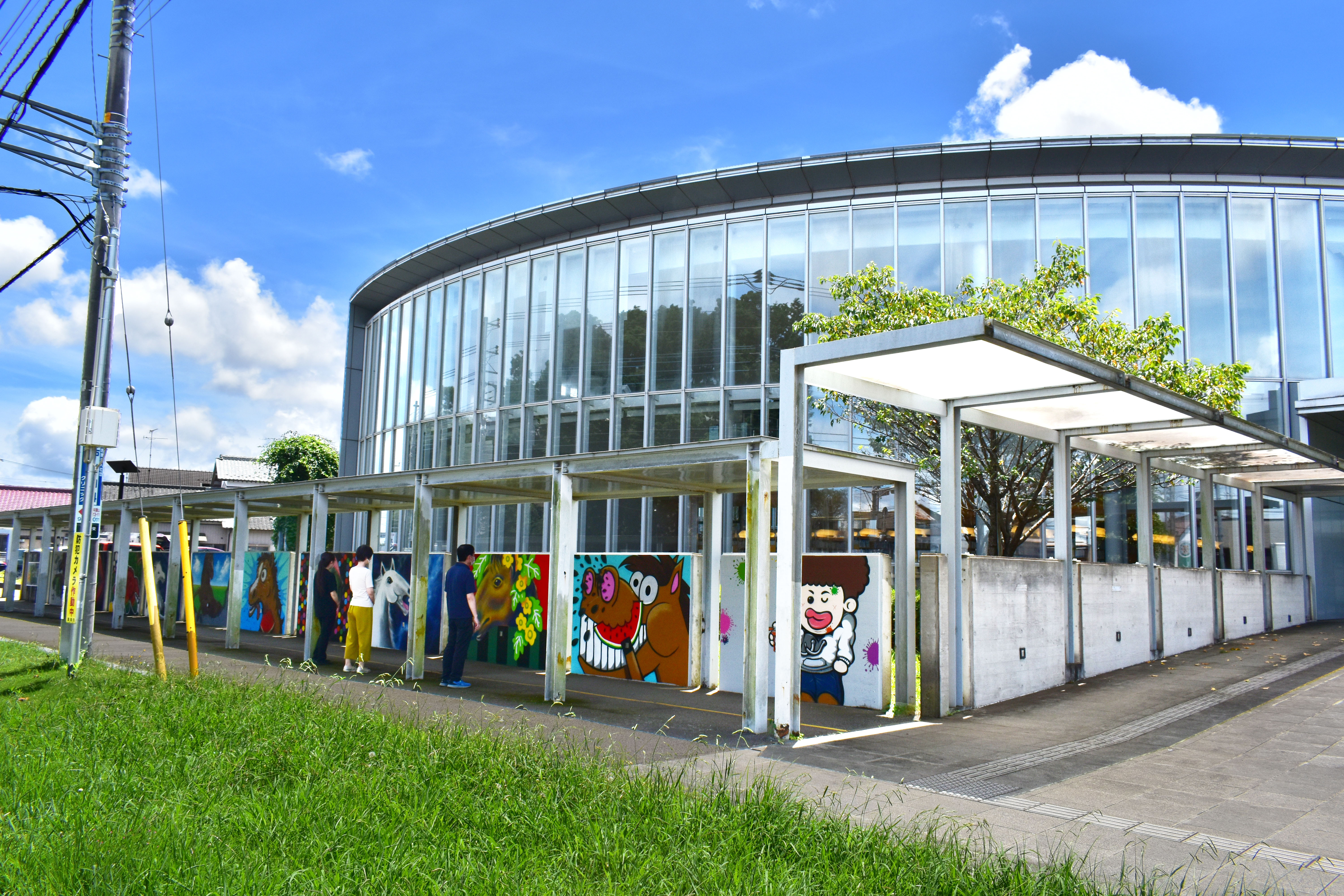 富里市立図書館スプレーアート作品公開 | 富里市