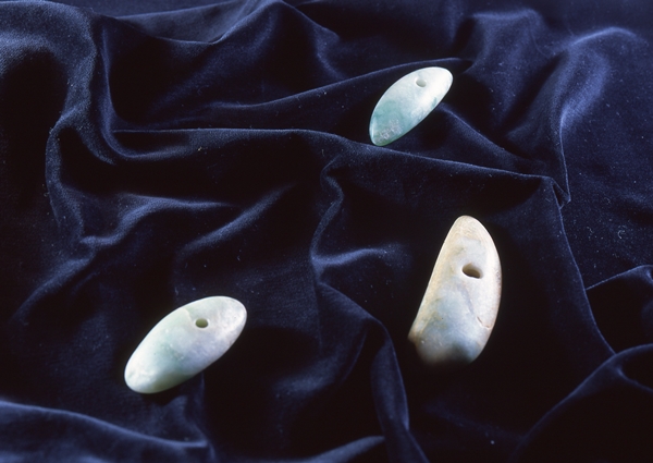 縄文時代の人々の苦労がしのばれるヒスイ - 茅野市ホームページ