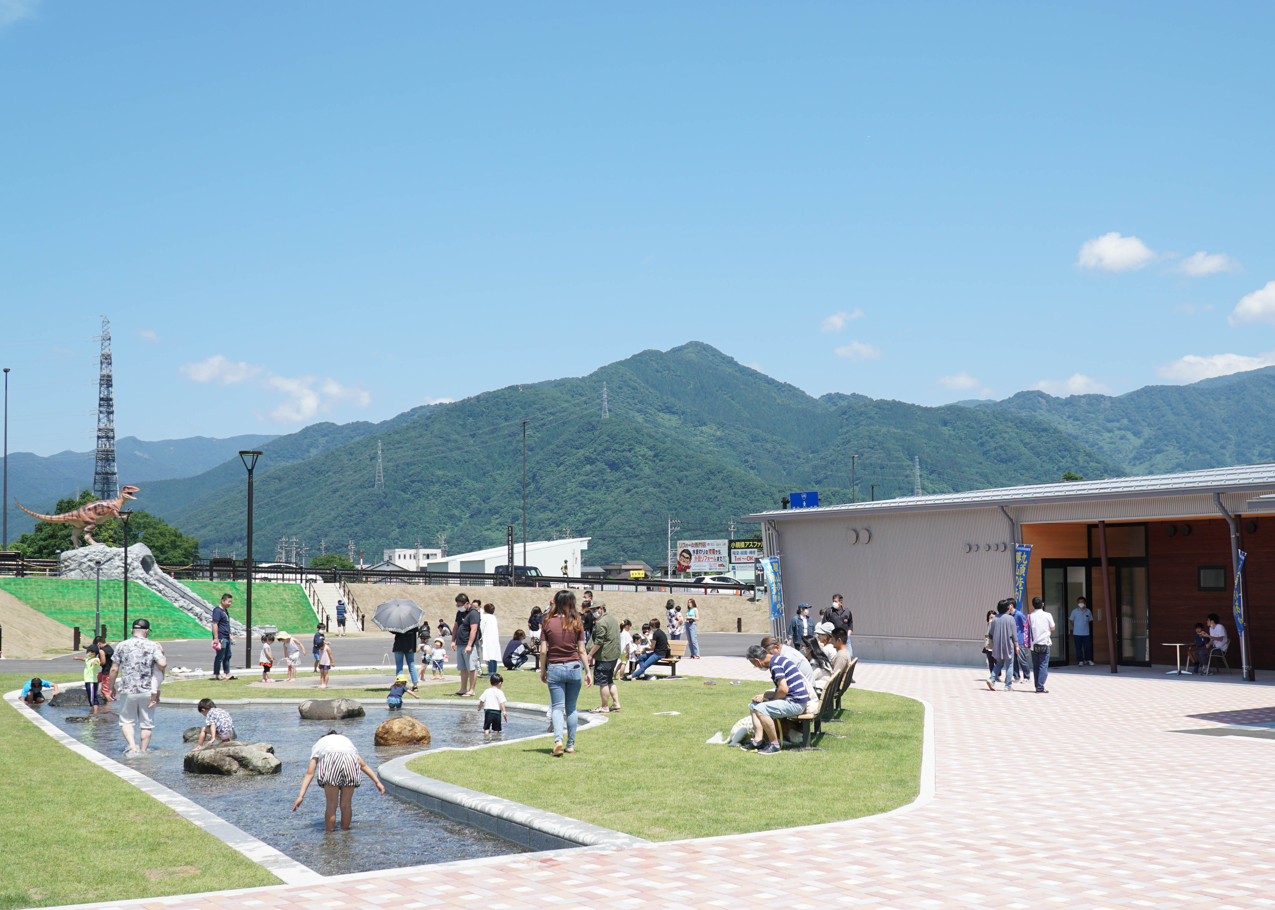 道の駅オープン - 恐竜のまち 勝山市公式ホームページ