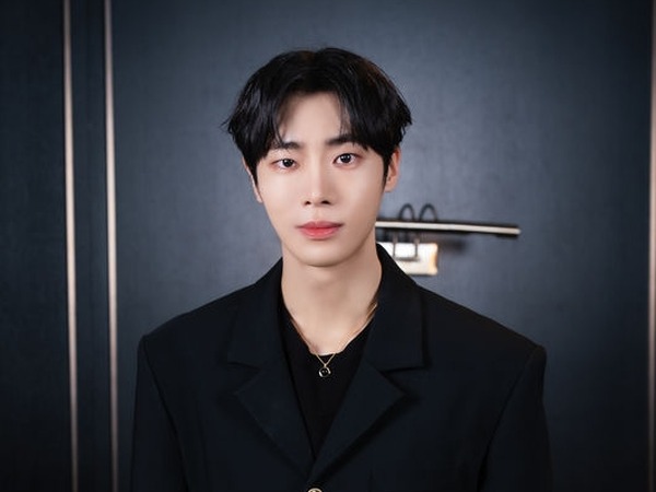 チュヨンウ 映画 セカコイ 入場 特典 フォトカード CGV TTT 公式