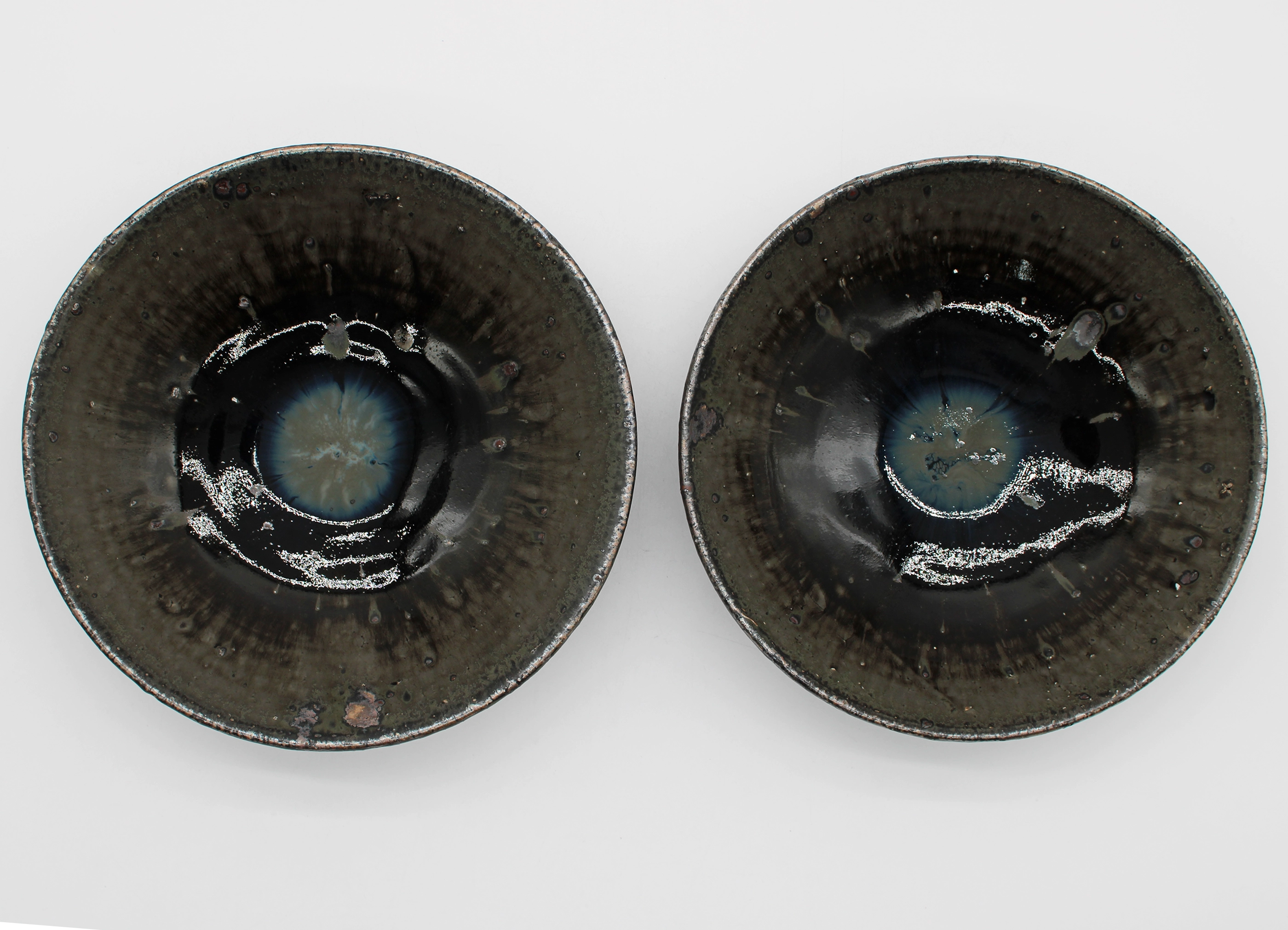 小野象平 / SHOHEI ONO】黒化粧 平鉢 うつわの商品詳細ページ | 【公式