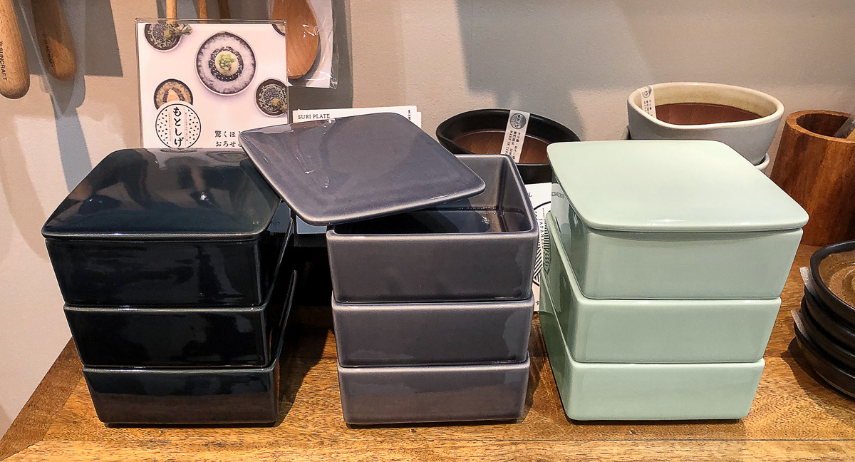 色々使える、おしゃれな陶器のお重箱 | サウスフロントタワー町田シエロ