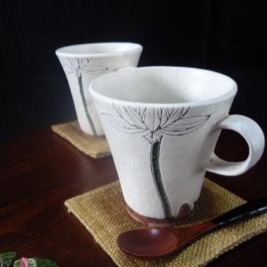 大谷桃子 | Club Table