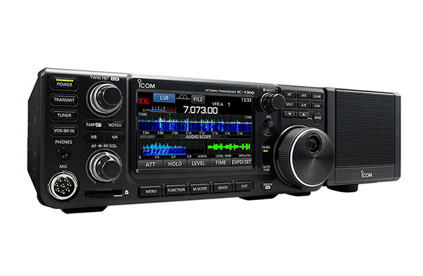 アマチュア無線機 ＞ 固定用無線機 ＞ HF/50MHzトランシーバーIC-7300M