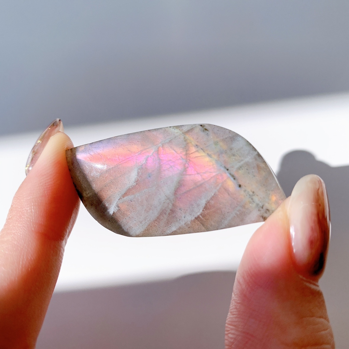 New Items】ピンクラブラドライト/ラブラドライト – パワーストーンの