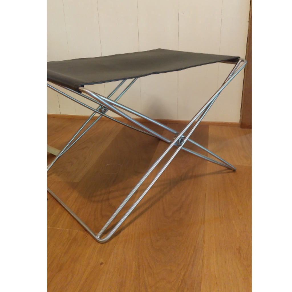 JGフォールディングスツール - 商品紹介 - 北欧家具の店CRAFT CONCERT