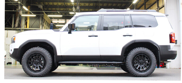 ランドクルーザー250】足まわりカスタム（ホイール、タイヤ