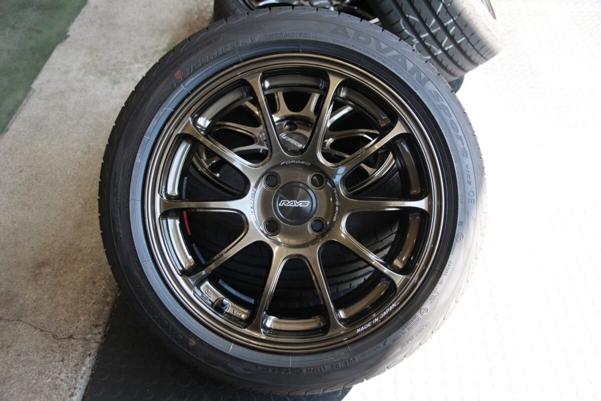 NDロードスターに16インチMAXコンケーブの【ZE40】と【BLITZ ZZ-R】を