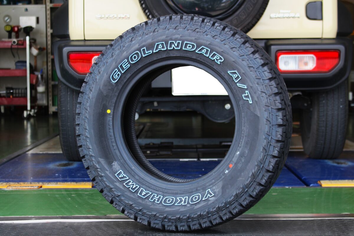 JB74ジムニーシエラ にジオランダーA/T G015 215/75R15 装着！サイズ