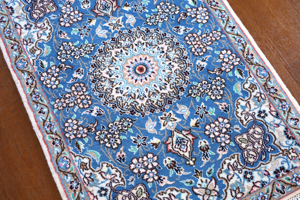 ナイン産ペルシャ絨毯 玄関マットサイズ 青 ウール＆シルク｜クラフト