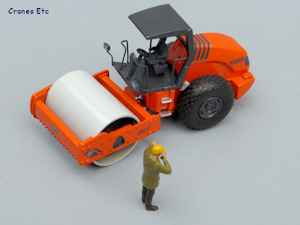 NZG 6662 Hamm 3412 HT Roller - ROPS Cranes Etc Review