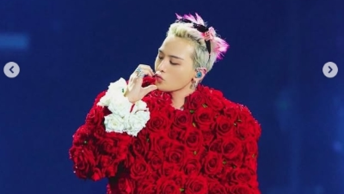 BIGBANG G-DRAGON、“ド派手”衣装にファン驚き！ 「すごすぎる」「流石