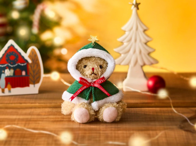 タリーズ」クリスマス限定グッズ発売へ！ ベアフルの“マグ”や“ポーチ