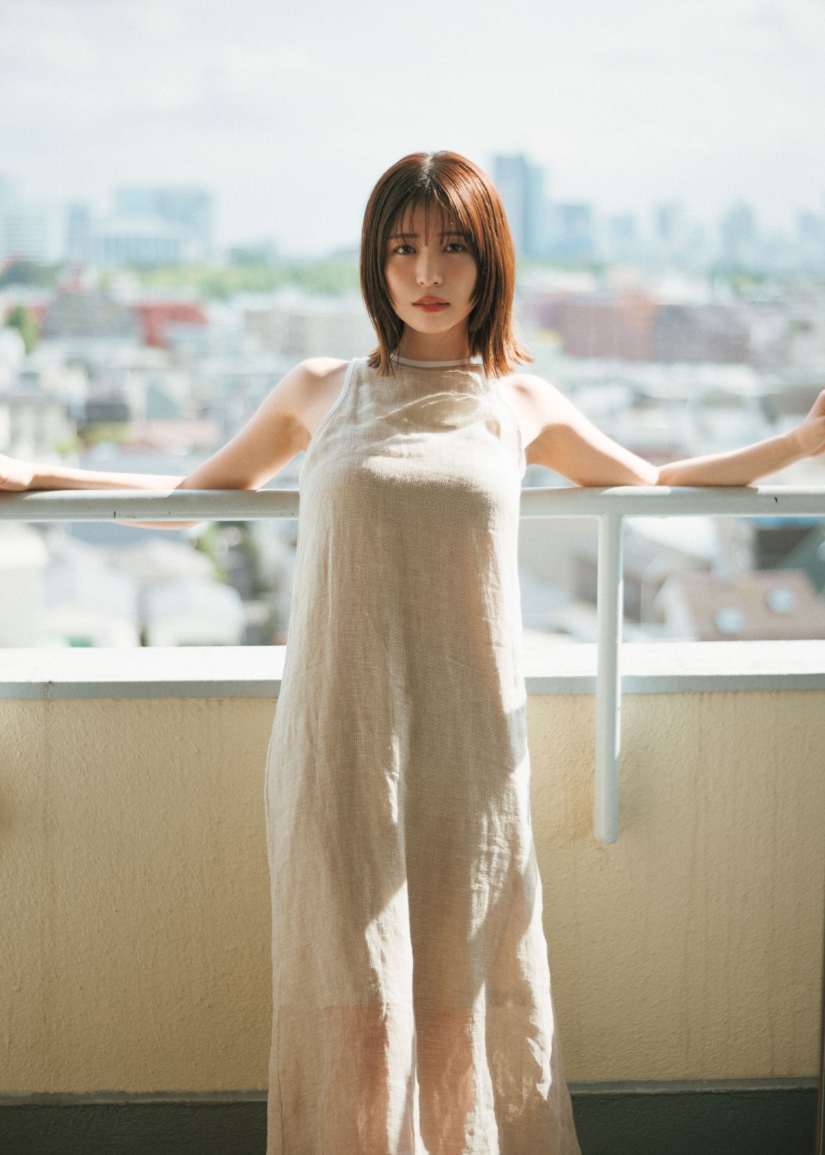 写真）“清純正統派ヒロイン”長濱ねる、2年半ぶり表紙 ガチ一般人の