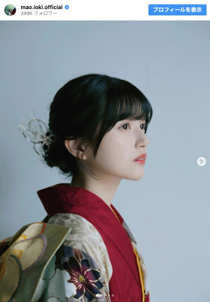 乃木坂46・五百城茉央、困り顔の超接近カットにドキッ！ 封入特典