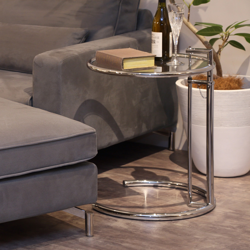 サイドテーブル「adjustable side table（アジャスタブルテーブル