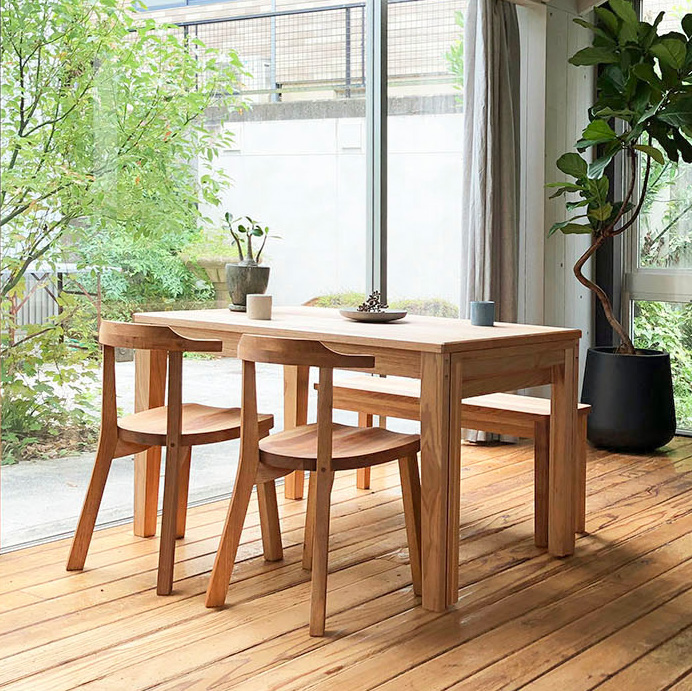 ダイニングテーブル「Aki(アキ)」/4〜6人掛け/伸長式 | 家具