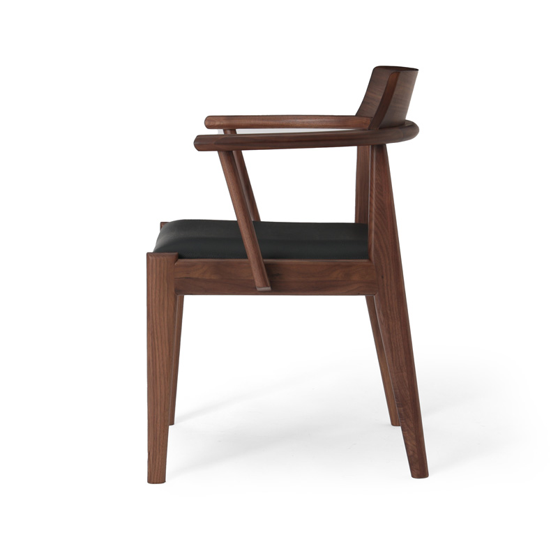 大決算セール5％オフ！】ダイニングチェア/肘掛け付き | 家具