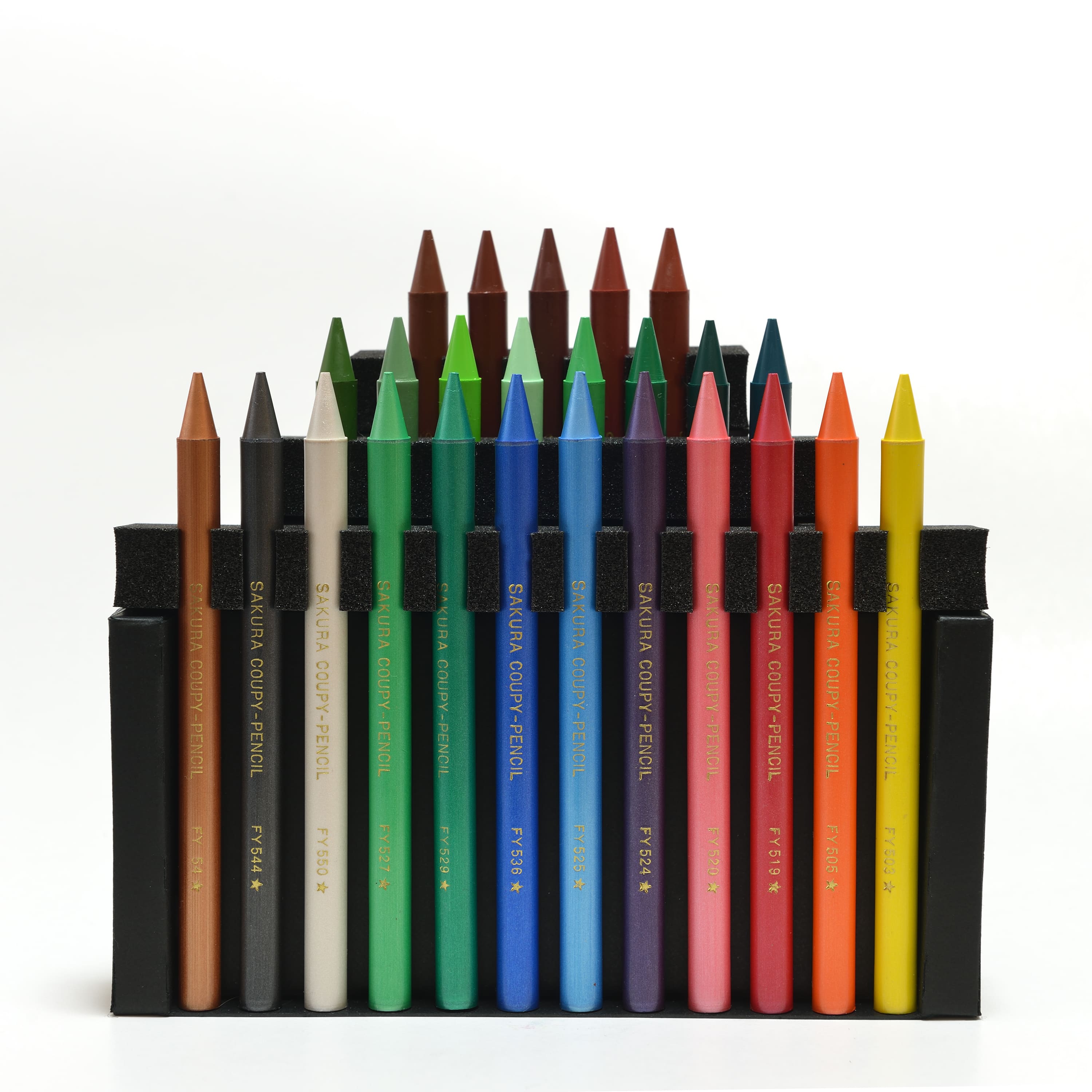 創業100周年記念！クーピー初の最多色 100色セット発売