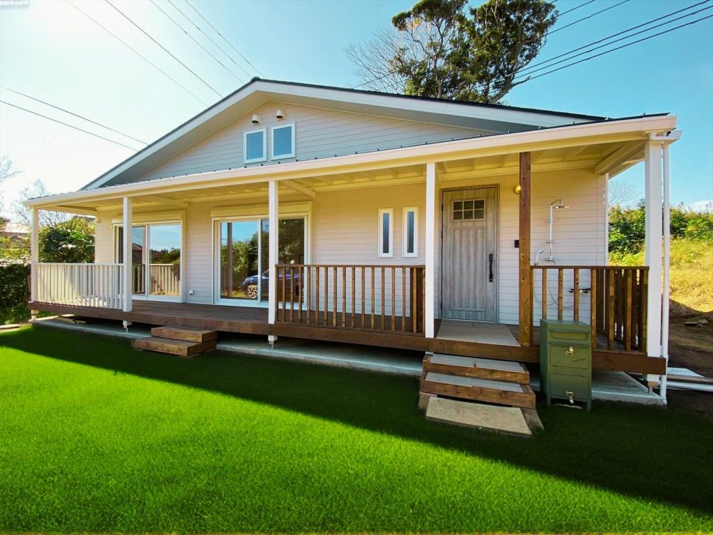 カリフォルニアスタイルの家にするには｜外観・内装のルールや間取り